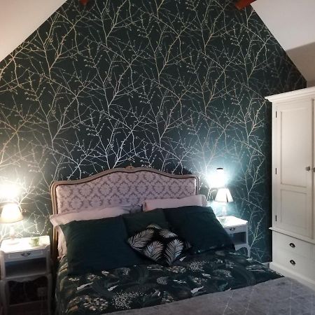 Le Clos Des Augers. Chambre Descartes Azay-sur-Cher 外观 照片