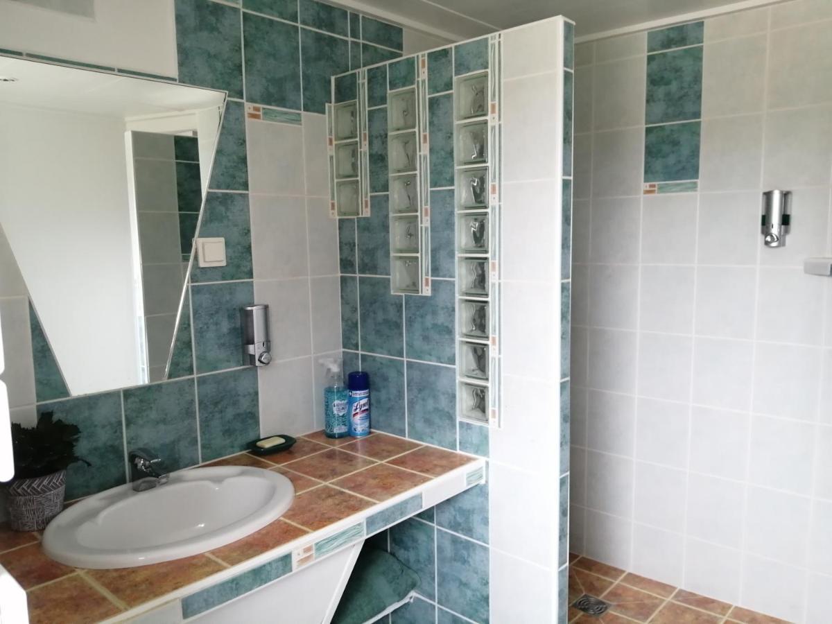 Le Clos Des Augers. Chambre Descartes Azay-sur-Cher 外观 照片