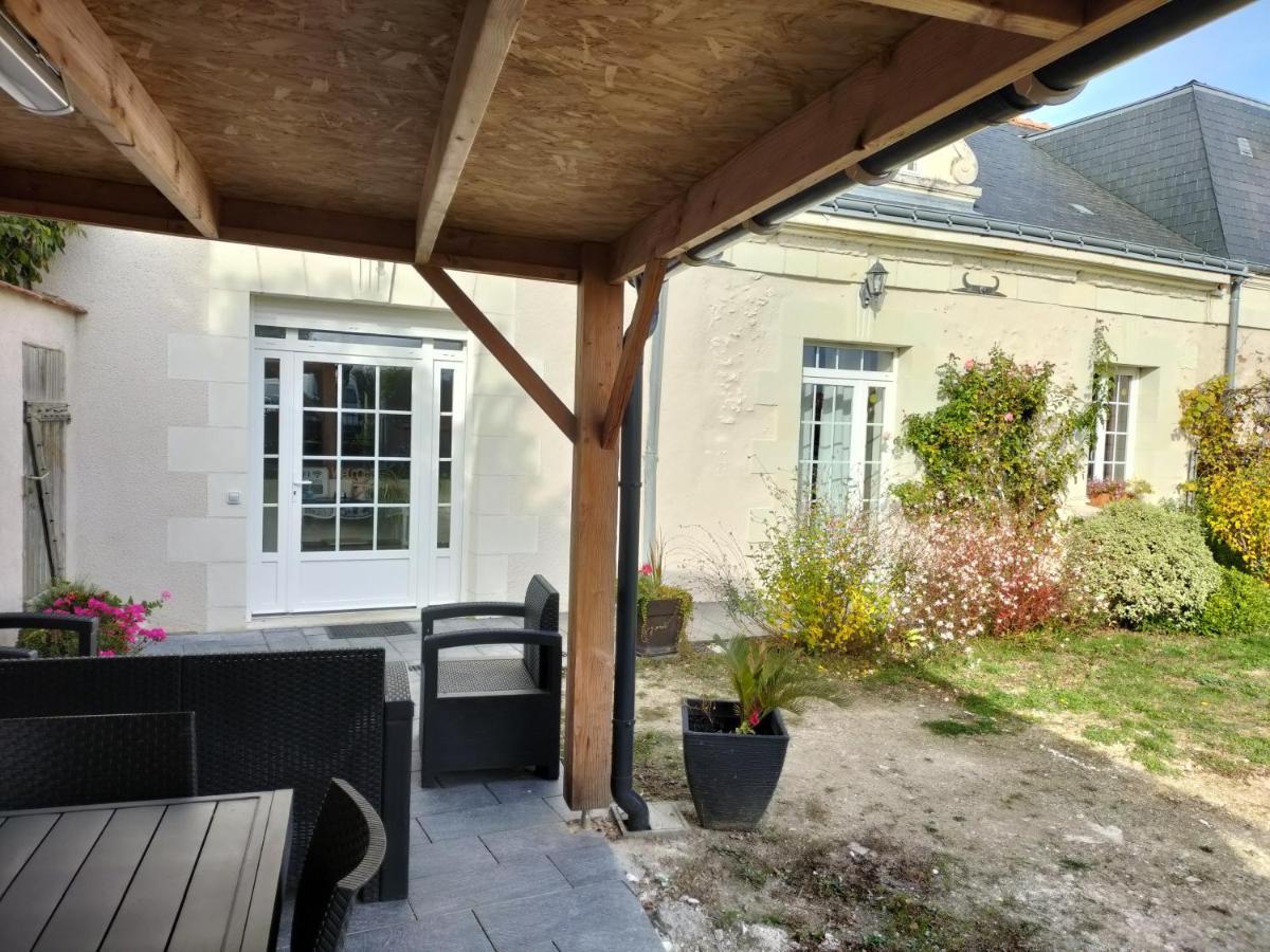 Le Clos Des Augers. Chambre Descartes Azay-sur-Cher 外观 照片